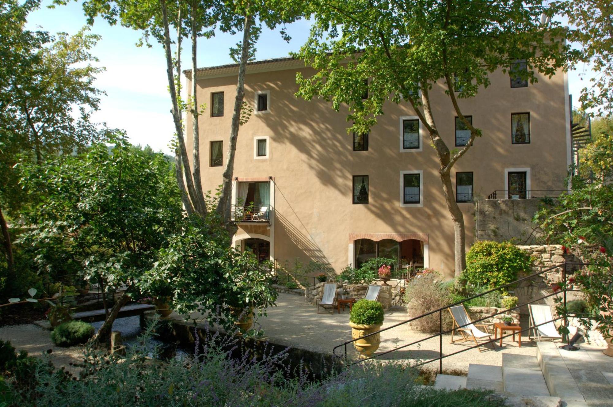 Hotel Du Poete Fontaine-de-Vaucluse Exterior photo